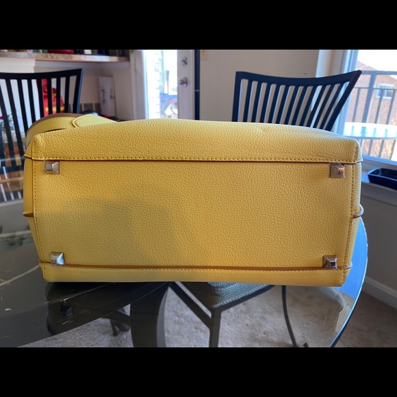 MCM MillA tote 👜 - Picture 5 of 6